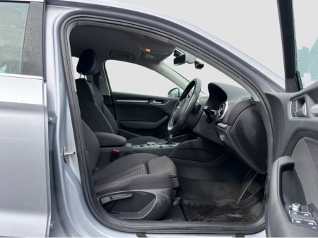 2015 Audi A3 - thumbnail 9