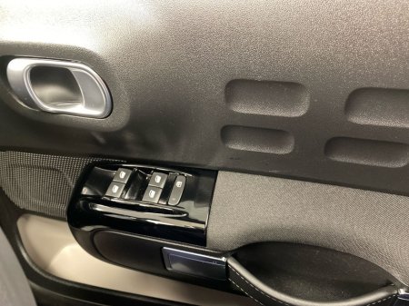 2023 Citroen C3 - thumbnail 14