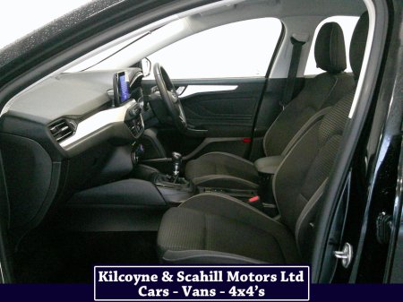 2021 Ford Focus ZETEC TDCI thumbnail