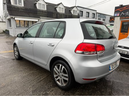 2010 Volkswagen Golf 1.6 TDI SE 105PS 5DR €5,990 thumbnail