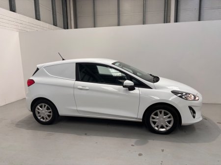 2020 Ford Fiesta - thumbnail 8