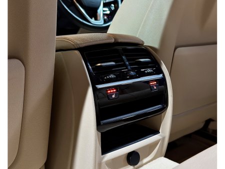 2017 BMW 5 Series 520d Luxury Auto €22,850 thumbnail