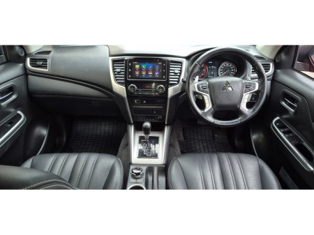 2020 Mitsubishi L200 - thumbnail 9