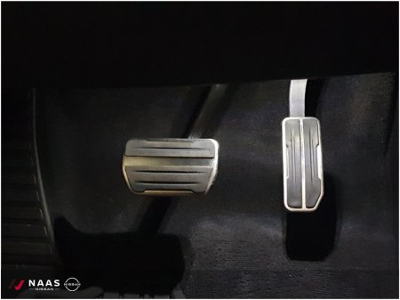 2025 Land Rover Range Rover Velar DYNAMIC SE PHEV €73,945 thumbnail