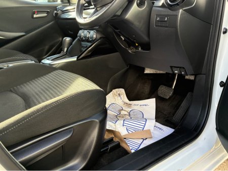 2017 Mazda Demio - thumbnail 8