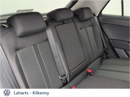 2025 Volkswagen T-Roc EDITION 75 2.0TDI 116HP €38,950 thumbnail