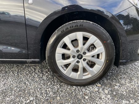 2025 Ford Transit Connect Limited 2.0 102BHP LWB €23,500 thumbnail