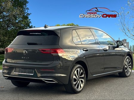 2022 Volkswagen Golf 2.0 ACTIVE TDI €25,750