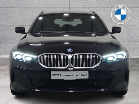 2025 BMW 3 Series - thumbnail 16