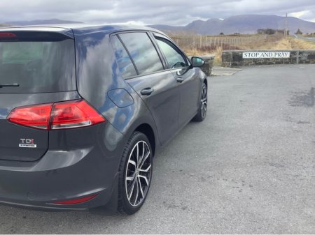 2015 Volkswagen Golf - thumbnail 24