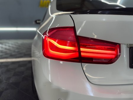 2016 BMW 3 Series - thumbnail 13