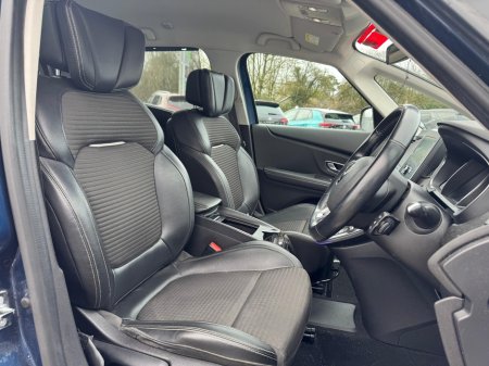 2017 Renault Scenic - thumbnail 16