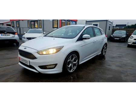 2016 Ford Focus ZETEC S 1.0 ECO 125BHP LOW MILES €9,750 thumbnail