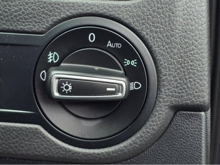 2016 Volkswagen Polo - thumbnail 8