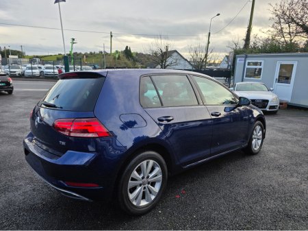 2017 Volkswagen Golf ( 172 REG ) NEW MODEL 1.2 TSI CARPLAY ANDROIDAUTO  LANE ASSIST  ALLOYS €15,450 thumbnail