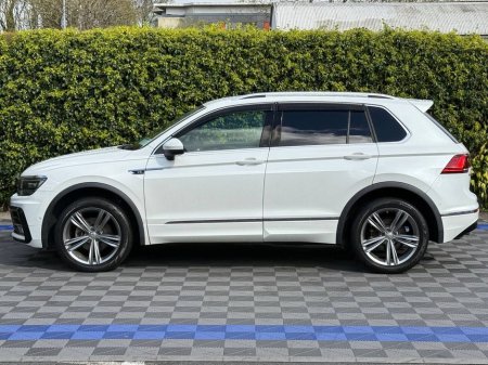 2018 Volkswagen Tiguan - thumbnail 3