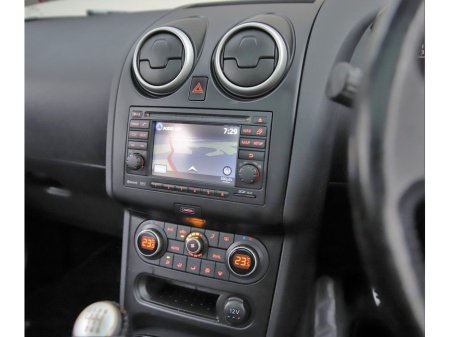 2014 Nissan Qashqai +2 - thumbnail 22