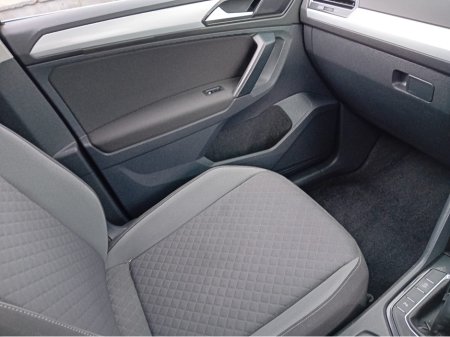 2017 Volkswagen Tiguan - photo 13
