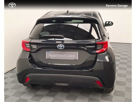 2023 Toyota Yaris - view 4