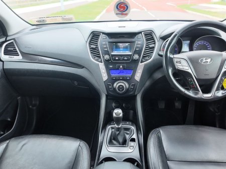 2016 Hyundai Santa Fe - thumbnail 6