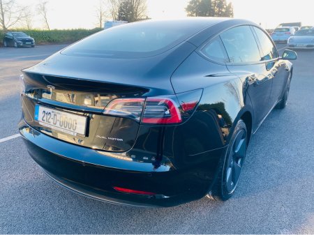 2021 Tesla Model 3 - thumbnail 5