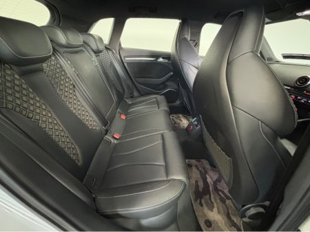 2016 Audi RS3 - thumbnail 10