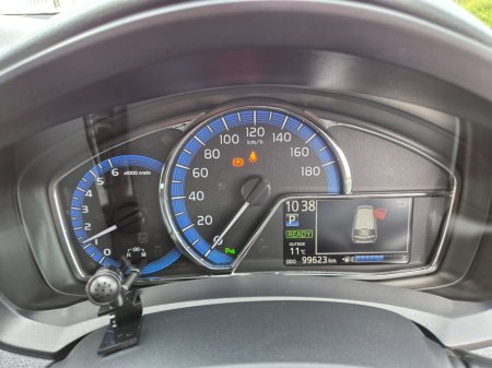 2020 Toyota Corolla - thumbnail 19