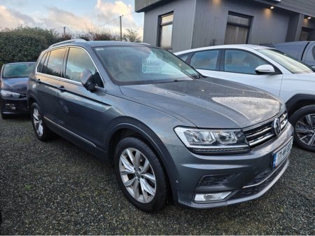 2017 Volkswagen Tiguan HIGHLINE 2.0 TDI 150HP MANUAL 6SPEED FWD 5DR €16,950 thumbnail