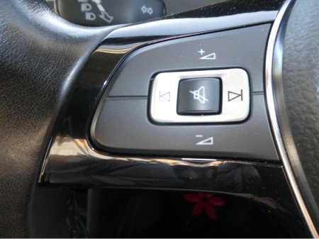 2016 Volkswagen Polo TSI Bluemotion €13,650 thumbnail