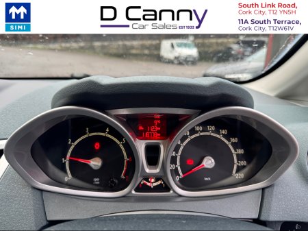 2010 Ford Fiesta TITANIUM 1.25 82PS 5DR €5,900 thumbnail