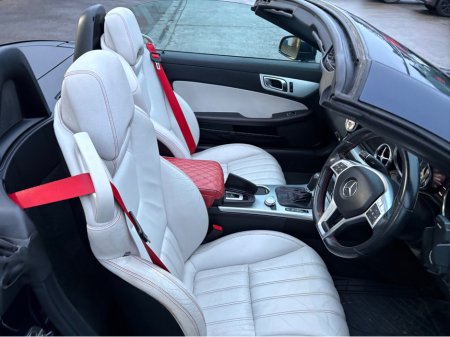 2013 Mercedes-Benz SLK Class 250 CDI BLUE EFFICIENCY AMG SPORT 2DR A AUTO €13,995 thumbnail