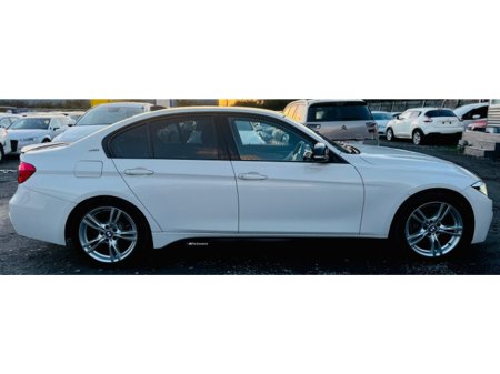 2016 BMW 3 Series - thumbnail 4