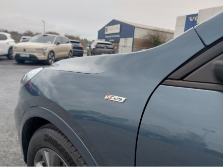 2022 Ford Kuga - thumbnail 10