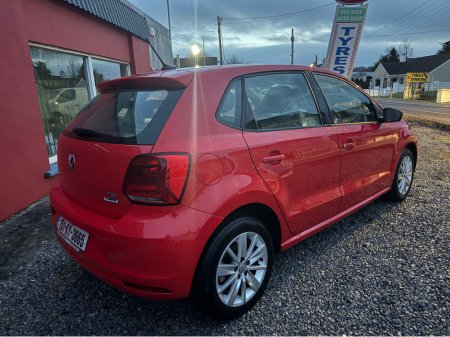 2015 Volkswagen Polo DBA-6RCJZ 5DR AUTO €11,950 thumbnail