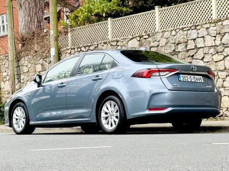 2020 Toyota Corolla - thumbnail 9