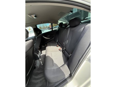 2017 BMW 3 Series - thumbnail 17