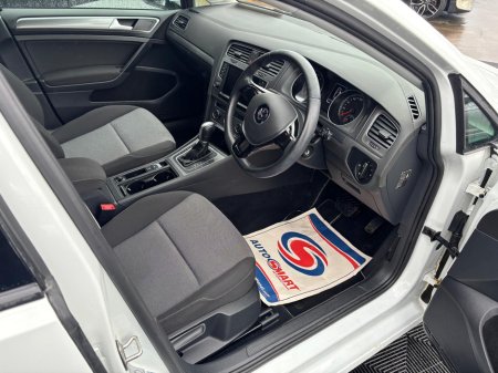 2016 Volkswagen Golf - thumbnail 4