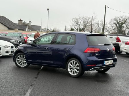 2018 Volkswagen Golf COMFORTLINE 1.2 AUTOMATIC * REAR VIEW CAMERA, AUTO LIGHTS, ADAPTIVE CRUISE CONTROL, POWERED FOLDING HEATED MIRRORS, LUMBAR SUPPORT, 2 KEYS, TOUCH SCREEN RADIO, MULTIFUNCTION STEERING WHEEL* €18,950 thumbnail