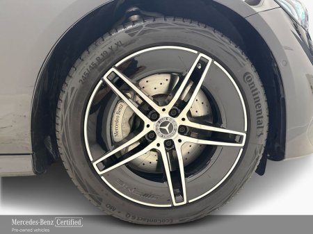 2025 Mercedes-Benz E Class E 300 e AMG Line Plus thumbnail