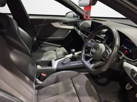 2018 Audi A4 "Looks like a business car… drives like a pleasure car" €21,888 thumbnail