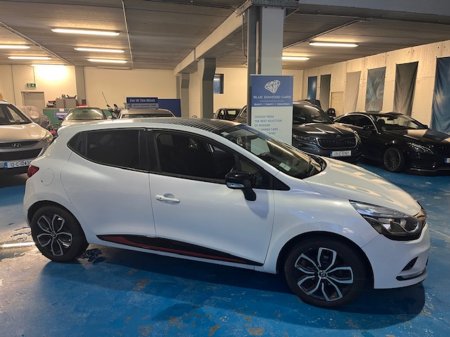 2018 Renault Clio IV DYNAMIQUE NAV 1.2 PETROL NEW NCT 2028 €10,950 thumbnail