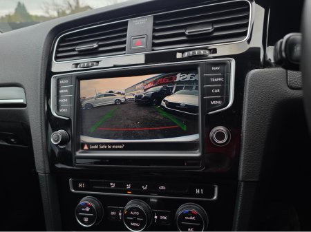 2015 Volkswagen Golf 1.4 HIGHLINE EDITION ALCANTARA SEATS REVERSING CAMERA - SIMI DEALER - LOW ROAD TAX BAND €14,750 thumbnail