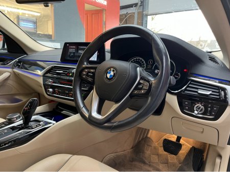 2017 BMW 5 Series - thumbnail 11