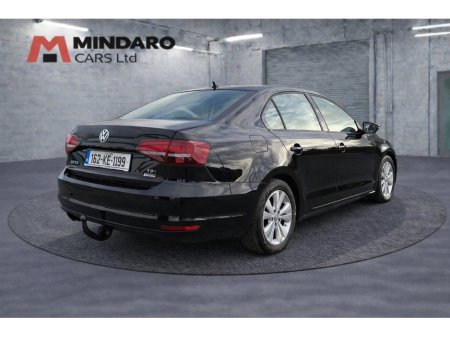 2016 Volkswagen Jetta - thumbnail 6