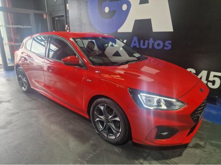 2019 Ford Focus - thumbnail 9