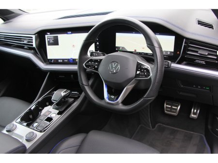 2022 Volkswagen Touareg R 462Bhp €69,950