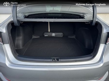 2021 Toyota Corolla - thumbnail 8