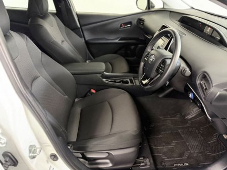 2022 Toyota Prius - thumbnail 8