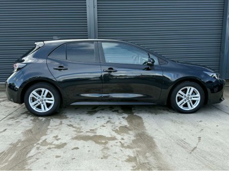 2023 Toyota Corolla - thumbnail 3