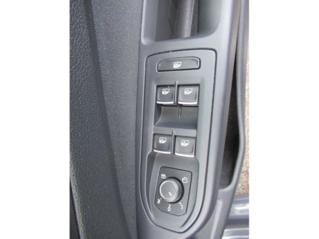 2021 Volkswagen Golf - thumbnail 10